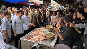 Sebelum Saksikan Santri Ponpes Cipasung Presentasi AI, Wapres Tinjau Pasar di Tasikmalaya 