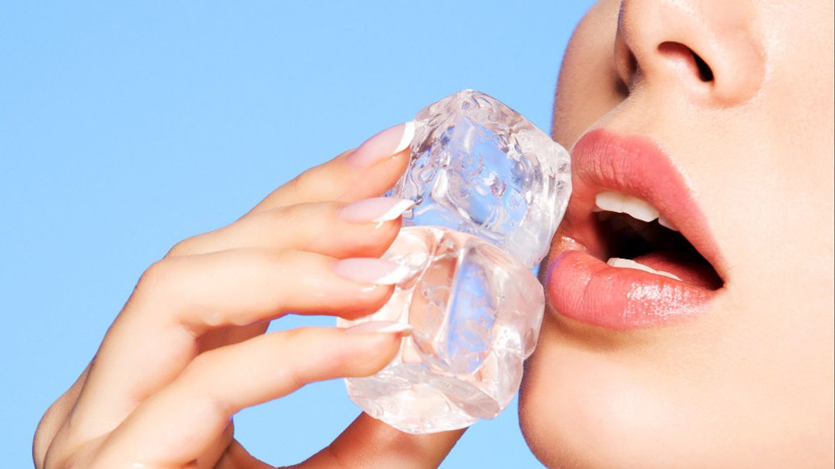 7 Benefits Of Ice Stone Before Make Up, Can Improve Make And Skin Health