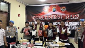 波尔达 Kepri Gerebek Lab Hidden Production of Vape Etomidate Fluids