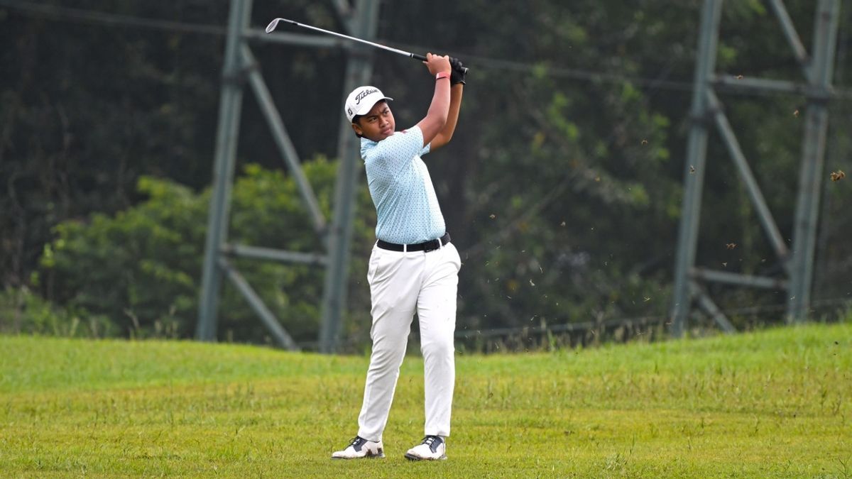 Two North Sumatra Golfers Lead the Faldo Series Boys Class