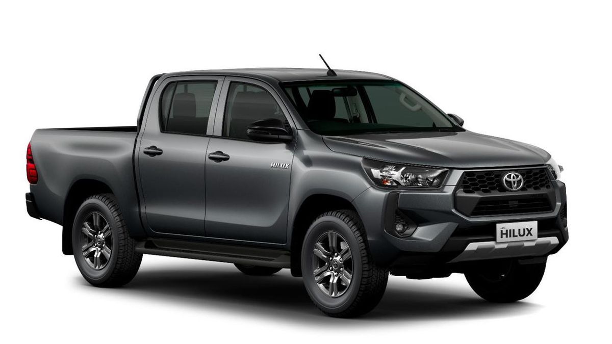 TAM Officially Presents New Hilux Double Cabin 4x4 In Indonesia