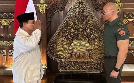 Warga Sipil yang Mendapatkan Pangkat Tituler, Apa Saja Persyaratannya?