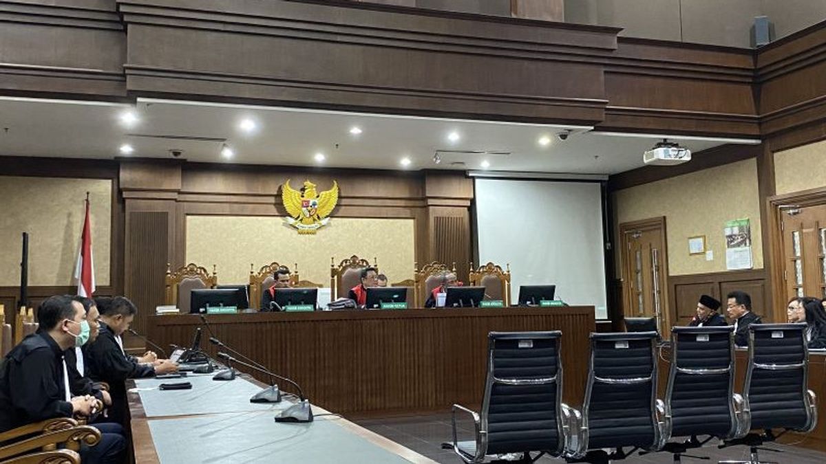 Lukas Enembe Laik Hasil <i>Second Opinion </i> Tim Pemeriksa IDI, Sidang Korupsi Lanjut 7 Agustus