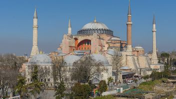 Premières Prières Du Vendredi à La Mosquée Hagia Sophia