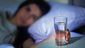 الصيام آمن للكلى ، طالما أنك تشرب ما يكفي من العشاء إلى الصوم