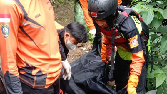 Hilang 2 Hari Terseret Arus Kali Sindangsari, Petugas Saluran Air Taman Ujung Ciawi Ditemukan Tewas
