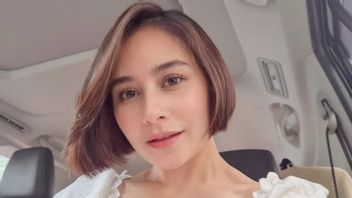 Free From Demand For Role, Prilly Latuconsina Realizes Super Short Hair Cut Dream
