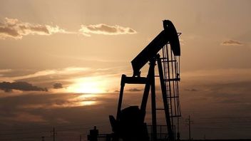 أسعار النفط ترتفع وسط استمرار مخاوف الإمدادات
