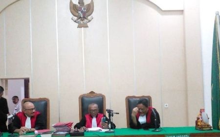 Hakim PN Medan Vonis Kurir 2.000 Butir Pil Ekstasi 13 Tahun Penjara