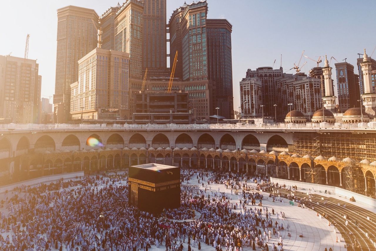 サウジアラビアの気温は45度に達し、2019年よりも暑いため、ハッジ候補者は飲料水を遅らせるべきではありません