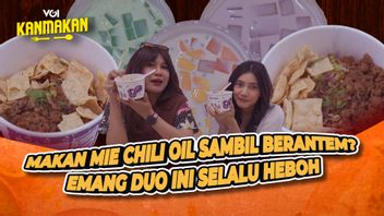 Makan Mi Ayam Chili Oil Sambil Berantem? Emang Duo Ini Selalu Heboh