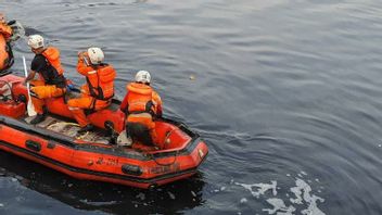 12-year-old Boy Disappears Drowning In Cengkareng's New River