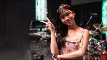 Lulu Salsabila Represents JKT48 Tembus Top 8 AKB48 Singing Competition