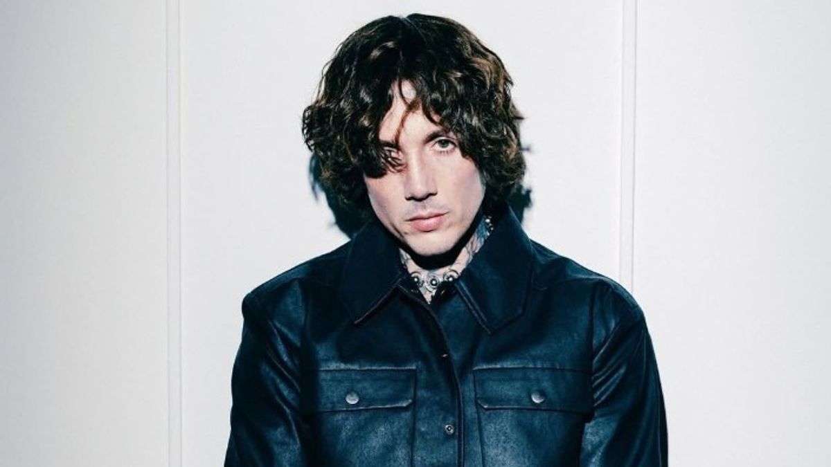 Oli Sykes Merasa Bring Me the Horizon Butuh Waktu Istirahat Sejenak