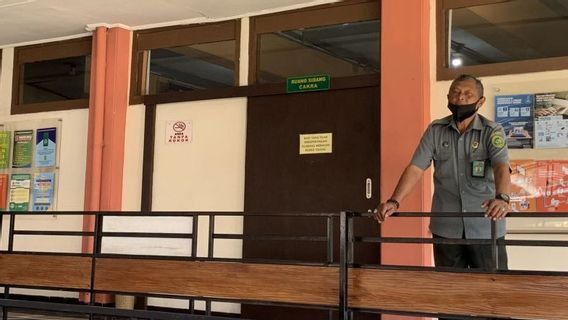 Prosecutor Delays Reading Of JE's Charges Defendant Of Obscene SPI In Batu City