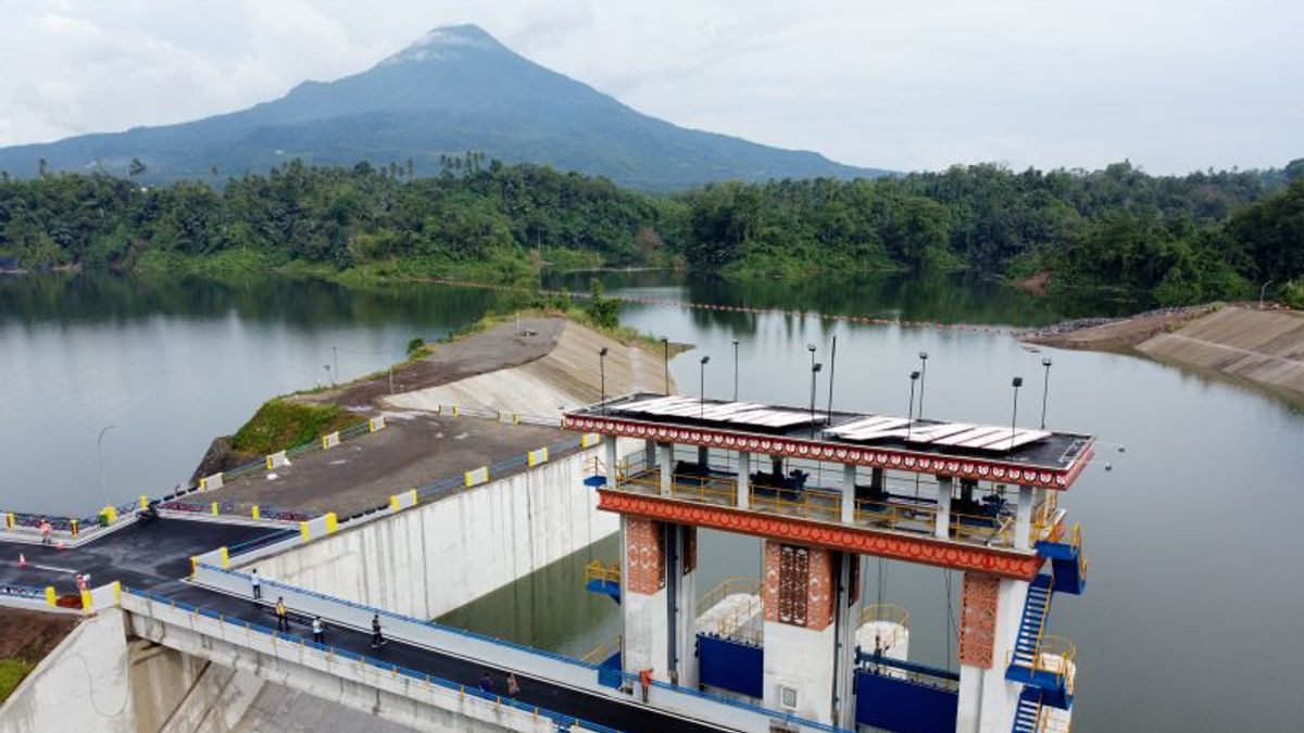 工作访问 在北苏拉威西岛，佐科威将以1.9吨印尼盾的预算为Kuwil Kawangkoan大坝揭幕