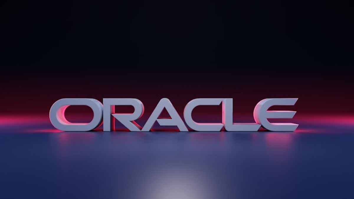 أوراكل تشير إلى كلاي ماغورك ومايك صقليا ليصبحا الرئيس التنفيذي المشارك الجديد للشركة