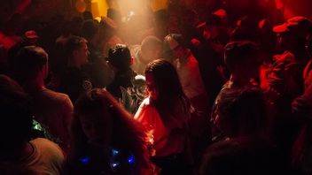 New Cases Of COVID-19 From Nightclubs, South Korea No Longer Imposes Restrictions On Activities