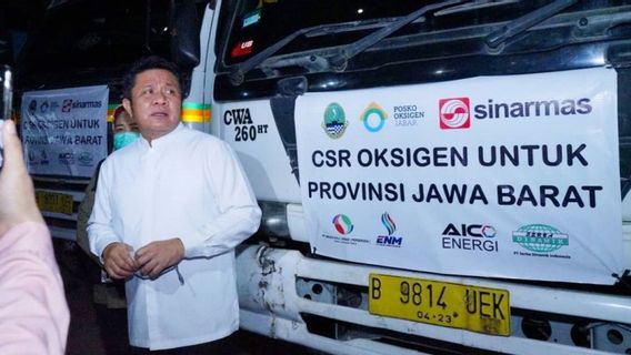 Paper Company Owned By Conglomerate Eka Tjipta Widjaja Distributes 85.8 Tons Of Oxygen To West Java