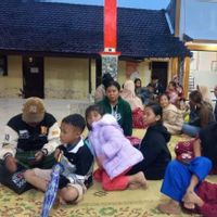    Bupati Lumajang Minta Warga di Zona Merah Semeru Segera Mengungsi