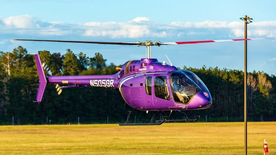 Daratkan Helikopter di Lapangan untuk Ambil Nasi Ganja, Pilot Ini Terancam Penjara Selama Tiga Tahun
