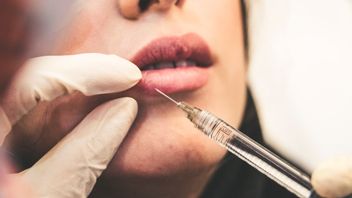 Interested In Injecting Fillers To Look Young? Know The Risks First