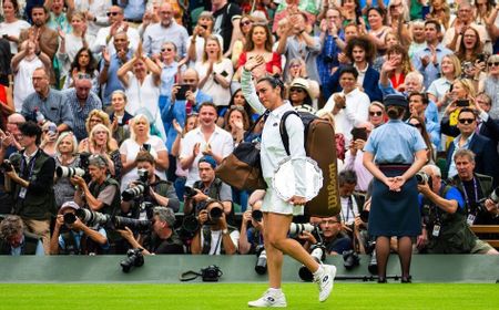 Gagal di Wimbledon Jadi Kekalahan Paling Menyakitkan, Jabeur: Sulit Bicara