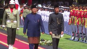 Prabowo's Welcome Ceremony And Jokowi's Release At The Palace Accompanied By The TNI Aircraft Flypass