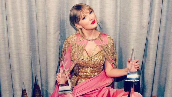 Dokumenter Perjalanan Karier Taylor Swift dalam <i>Miss Americana</i>