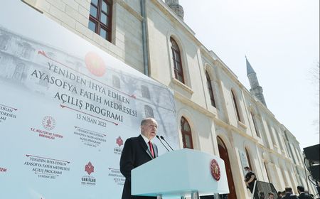 Usai Direnovasi, Madrasah Ikonik Hagia Sophia Diresmikan oleh Presiden Erdogan