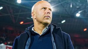 Pelatih Liverpool Arne Slot Enggan Bicara Soal Bursa Transfer Januari