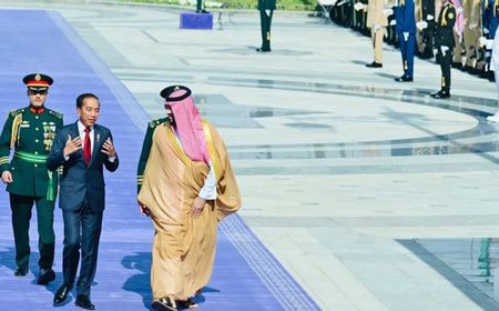 Presiden Jokowi Bertemu dengan PM Arab Saudi di Istana Al-Yamamah