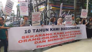 Pemilik Unit Kondotel The Bellevue Radio Dalam Gelar Aksi Protes