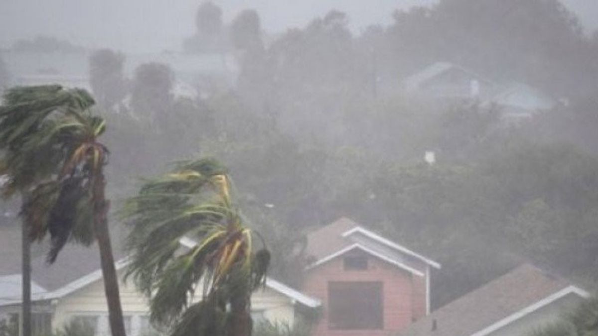 Prakiraan Cuaca Bali Hari Ini 27 Februari 2022, BMKG: Waspada Hujan dan Angin Kencang! 