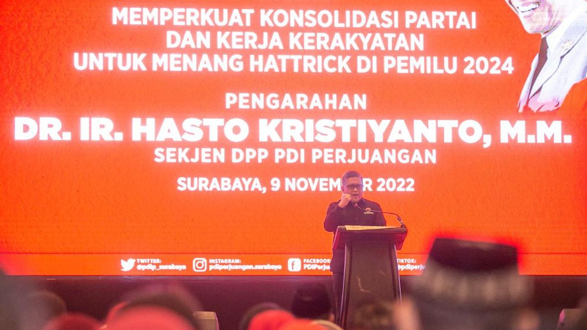 Sekjen PDIP Bekali Ribuan Kader di Surabaya Strategi Pemenangan Pemilu 2024, Soal Capres Tunggu Megawati