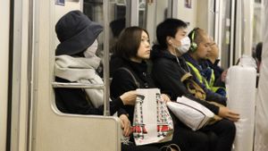Pria Berkostum Joker Lakukan Penyerangan dengan Pisau di Kereta Tokyo saat Halloween, 17 Orang Luka-luka