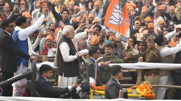 ناريندرا مودي - تم تنصيب رئيس الوزراء الهندي لأول مرة في ذكرى اليوم ، 26 مايو 2014
