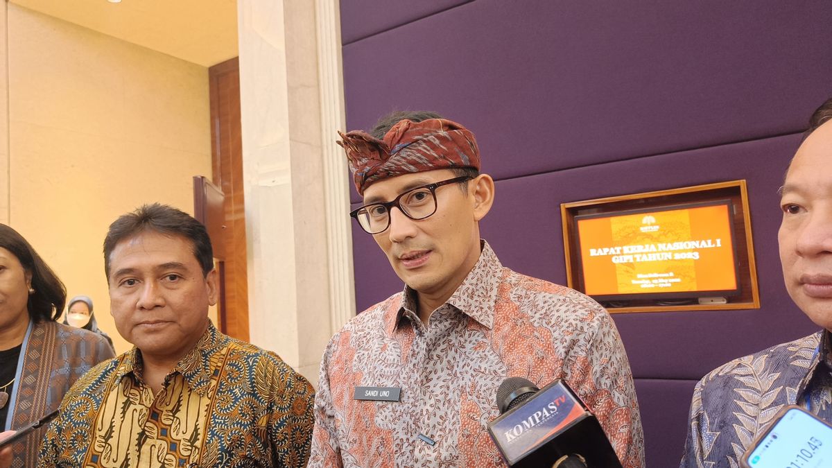 Sandiaga Uno Bakal Moratorium Pembangunan Hotel dan Setop Konversi Pertanian