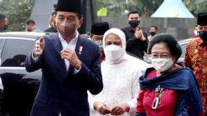 Kabar <i>Reshuffle</i> Kabinet 15 Juni Berembus, Jokowi: Belum, Belum