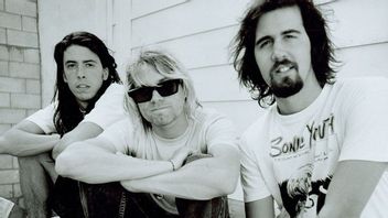 Selo Player On Album In Utero Nirvana Remembers Being 'insulted' By Courtney Love