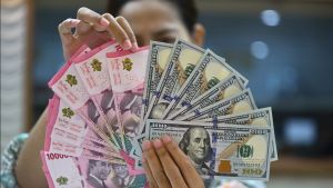 Kombinasi Tekanan Eksternal dan Ketidakpastian Kebijakan Dalam Negeri Seret Rupiah ke Level Rp16.749 per Dolar AS
