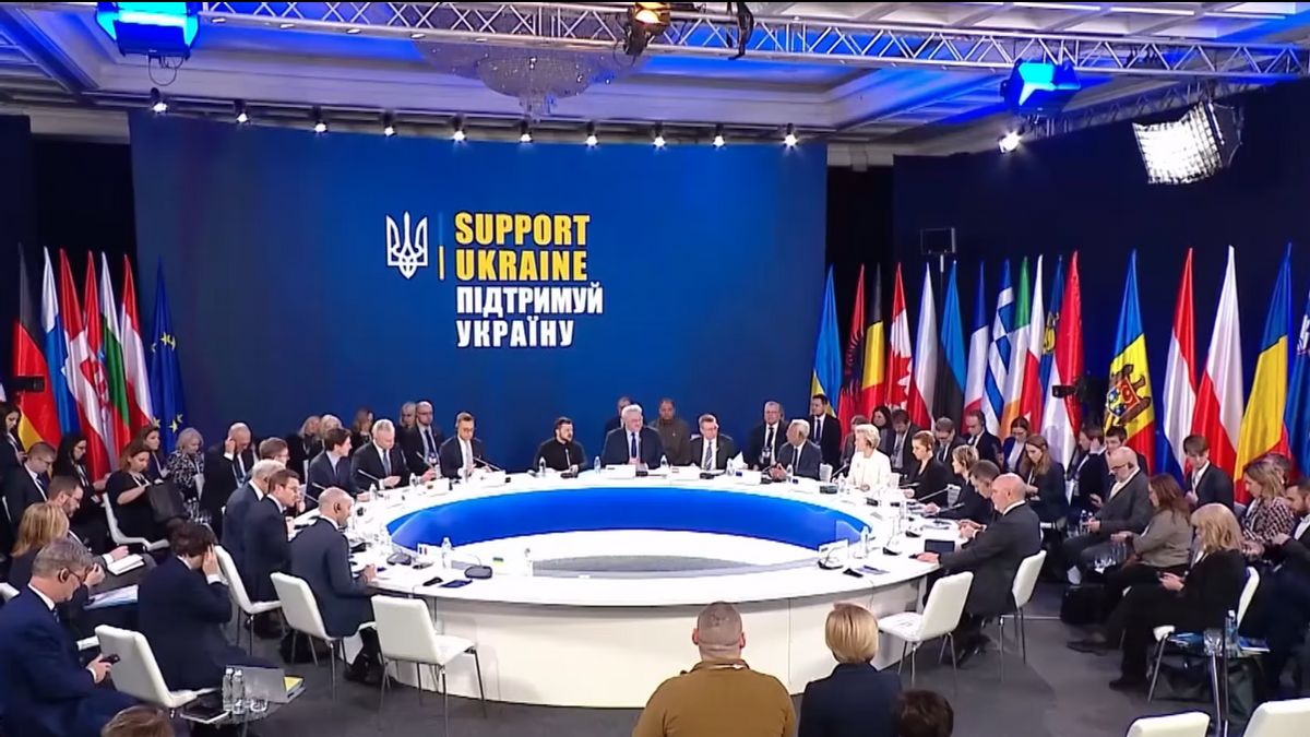 Zelenskyy Bertemu Pemimpin Eropa Peringati 3 Tahun Invasi: Ukraina Masih Hidup, Berperang
