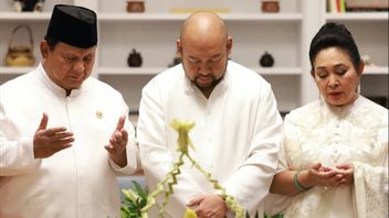 Cara Unik Prabowo Sibianto Ucapkan Ulang tahun ke-67 untuk Titiek Soeharto