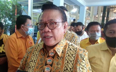 Agung Laksono soal Airlangga Mundur dari Ketum Golkar: Saya Sudah Dengar