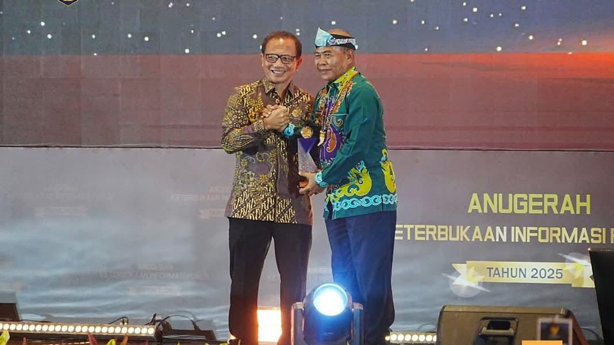 First Time Breaking National Rankings, the North Maluku Provincial Government Wins the Informative KIP 2025 Award