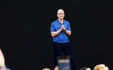 Tim Cook Ungkap Perjalanan Panjang 