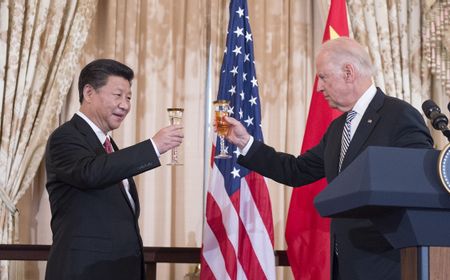 Bicara dengan Presiden Xi Jinping, Presiden Joe Biden: Ia Tidak Harus Melakukan Apapun Selain Mematuhi Perjanjian