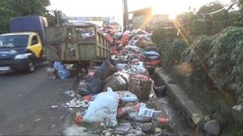 En raison de la odeur des ordures, le gouvernement provincial de DKI a besoin d’un budget supplémentaire de 277 milliards de roupies