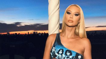 Iggy Azalea Révèle Instagram Contenu DM, Beaucoup D’offres D’argent De Blue Tick Célébrités