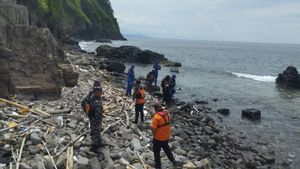 Penumpang Lompat dari KMP Dorothy Ditemukan Tewas di Pulau Sangiang